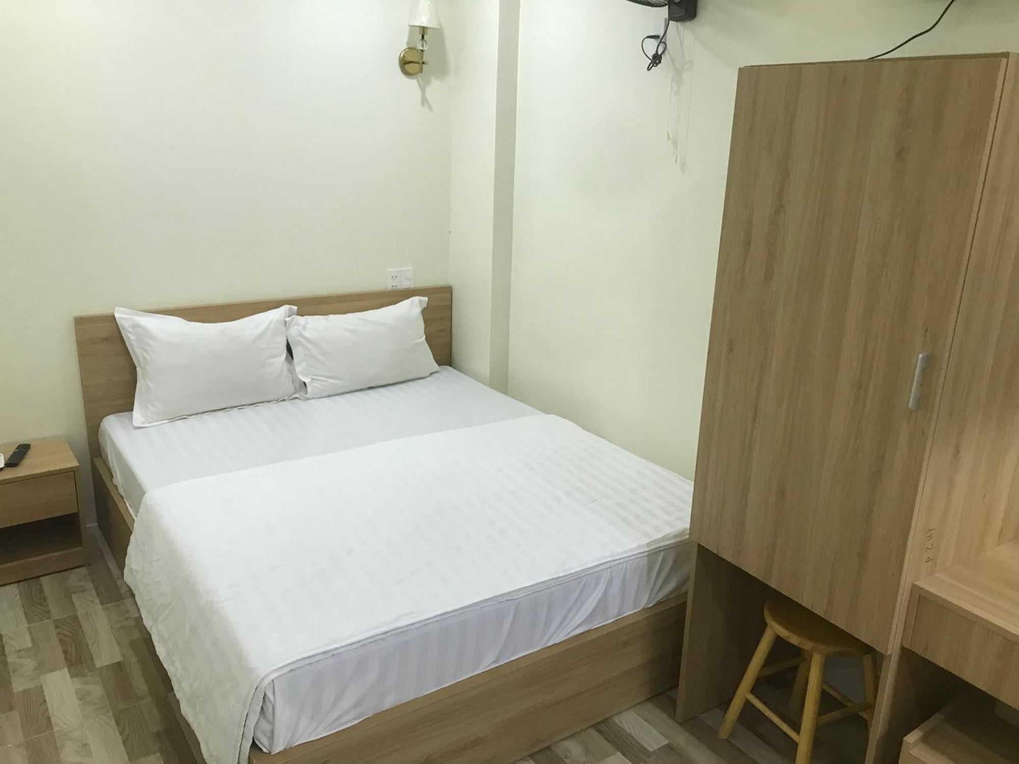 Sea Balcony Hotel Dong Khe Sau Exterior photo